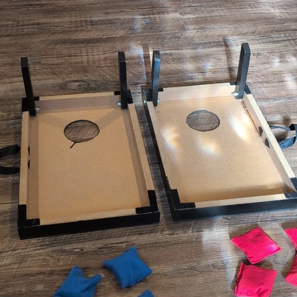 Travel Cornhole Game Set with Blue and Red Bean Bags - Picture 11 of 15